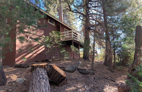 Idyllwild House | Quiet Mountain Retreat near the National Forest in Idyllwild-Pine Cove