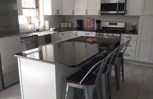 Sparta House | Quiet neighbor just 2 minutes from downtown Sparta TN