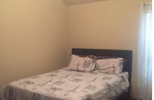 DeSoto House | Quiet, peaceful, clean and perfect for you!