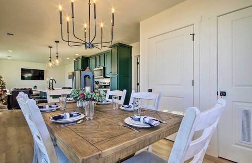 Rolla Cottage | Quiet Prairie Cottage in Rolla w/ Fire Pit!