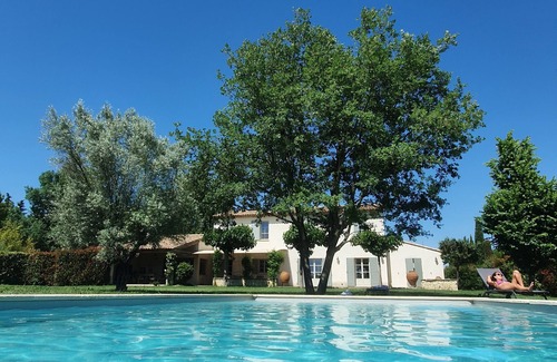Aix-en-Provence House | Quiet Provencal farmhouse with large swimming pool in Aix en Provence.