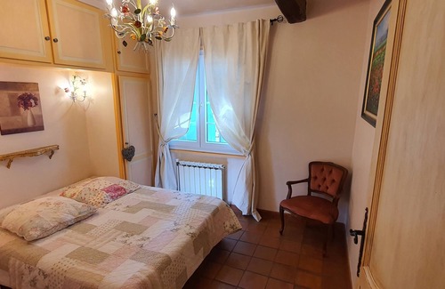 Le Thoronet Other | Quiet Provencal villa with character, 4000m2 fenced garden