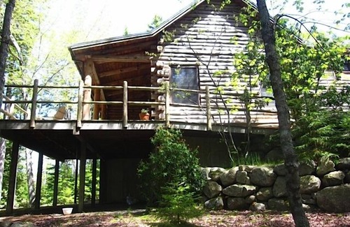Mount Desert Cabin | Quiet, Relaxing, Family-Friendly Lakeside Cabin