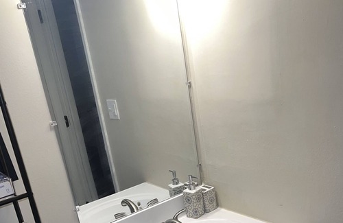 Downers Grove Apartment | Quiet relaxing get away