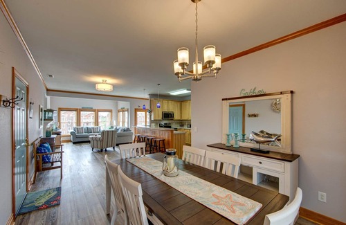 Manteo Condo | Quiet & relaxing top floor, sound-front condo, with elevator at the Outer Banks!