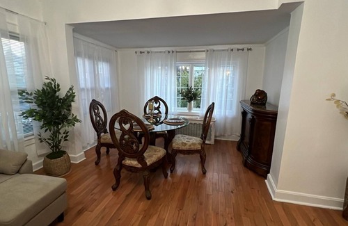 Bayonne Apartment | Quiet Retreat 10 Min to NYC Train + Parking