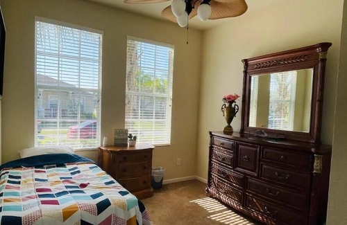 Trafalgar Village House | Quiet retreat close to Disney