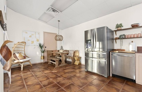 Brushy Bend Park Apartment | Quiet Retreat: Cozy 2BR on Brushy Bend with Deer