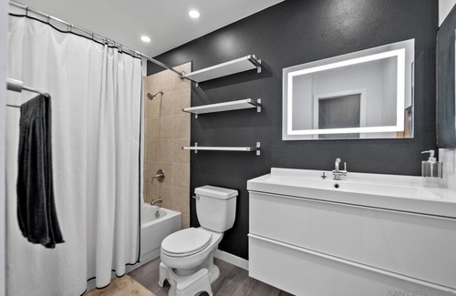 El Cajon Condo | Quiet room available in a 2-bedroom condo
