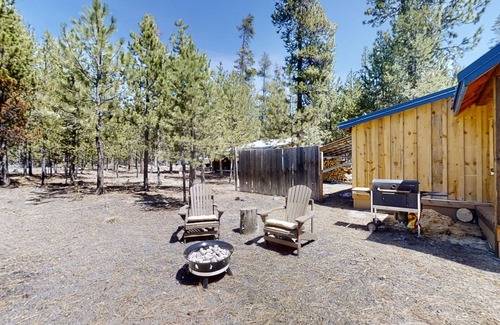 Crescent Cottage | Quiet, secluded cabin among the pines with firepit, great for outdoor adventures