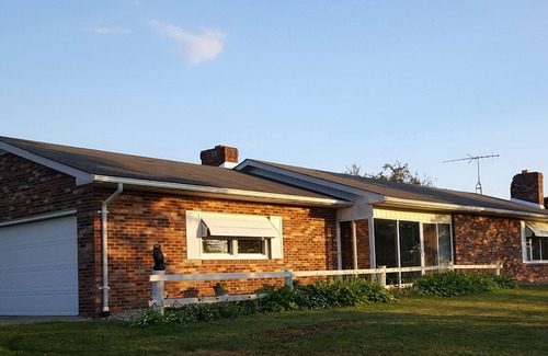 Homerville House | Quiet, secluded home in the country