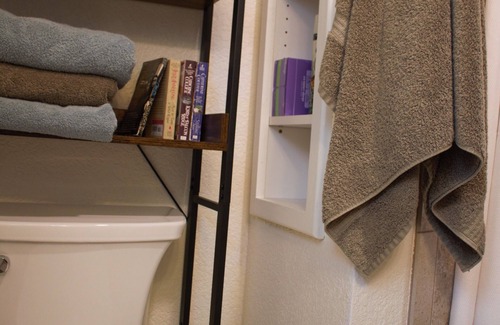 Morningside Apartment | Quiet, serene 1-bedroom apartment in Oregon's capital city, Salem.