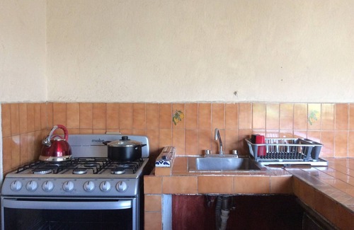Lazaro Cardenas House | Quiet & spacious traditional Mexican house.