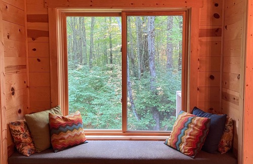 Cable Cabin | Quiet Sports Oasis-Wooded & Private