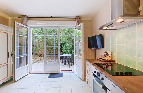 Callian Apartment | Quiet studio, pool, pets allowed, air conditioning, Var