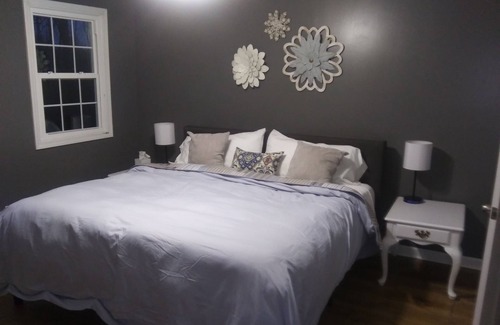 Seneca House | Quiet Townhouse, Minutes from Clemson & Lake Keowee