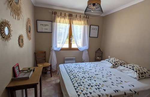 Saint-Benezet House | Quiet villa with private pool not overlooked -near Cévennes- Nîmes - Uzes