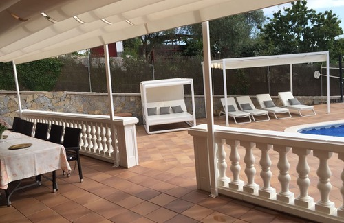Condado del Jaruco Villa | Quiet villa with private pool 2 km from Fenals beach, free WIFI. HUTG003785