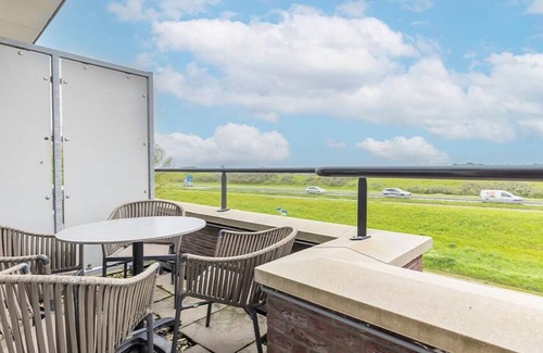 Kamperland Hotel | Quiet Wellness Getaway | Spa, Pool & Relaxing Beach Escape | Free Parking