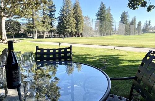 Napa Condo | Quiet Wine Country Club Retreat - Sleeps 4