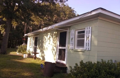Pineland House | Quiet Winter getaway near the Savannah river