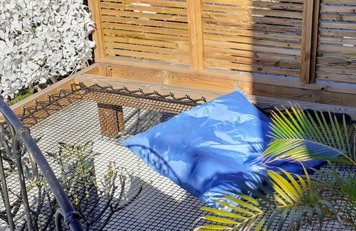 La Possession House | Quiet, with swimming pool