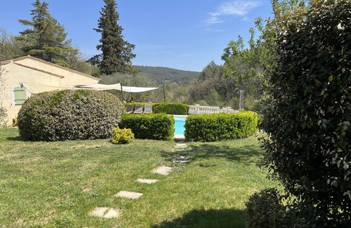 Flayosc Villa | Quietly situated house 5 minutes from the village center.