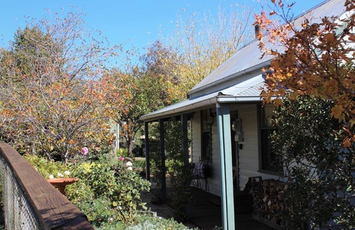 Daylesford Cottage | Quince Cottage- relax, unwind and rejuvenate
