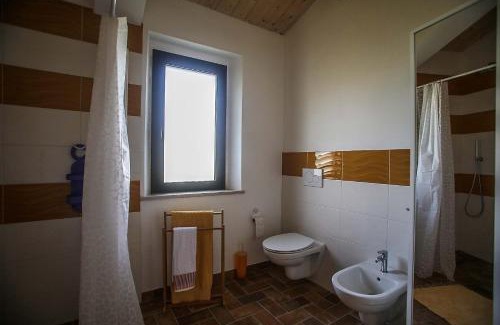 Serra de' Conti House | Quindici Alberi La Chioccia