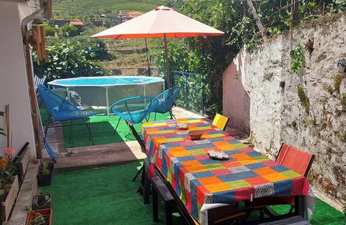 Santa Marta de Penaguiao Cottage | Quinta da Madalena in the Douro, great for families