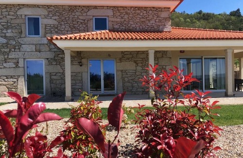 Armamar House | Quinta BEMBOA - Tourism Rural Area - Agro-Tourism