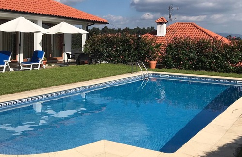 Agilde House | Quinta do Outeirinho - Villa with Private Pool J&L