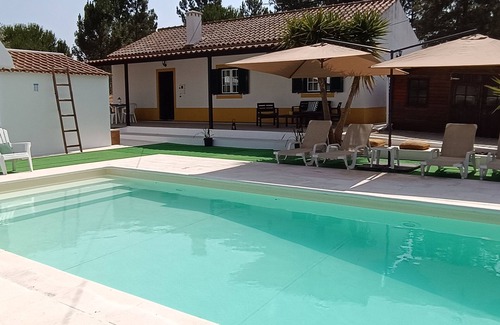 Coruche Cottage | Quinta do Pinheirão - Rural Retreat with Private Pool in Ribatejo, Pet Friendly