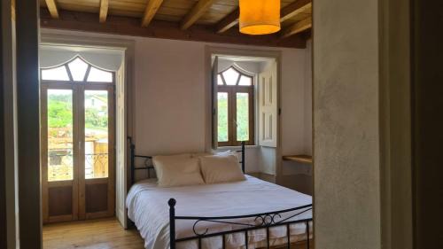 Friumes e Paradela House | Quinta dos Milagres Chafariz 38