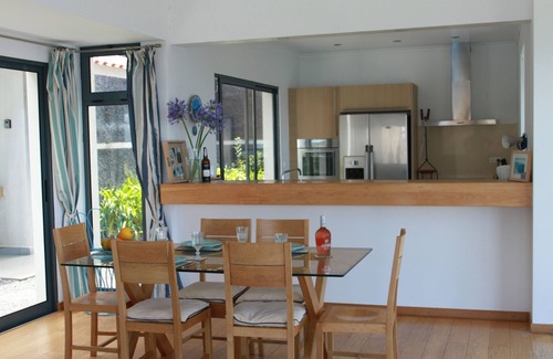 Calheta Villa | Quinta Falcoes, luxury villa, sleeps 8, stunning sea views, heated pool