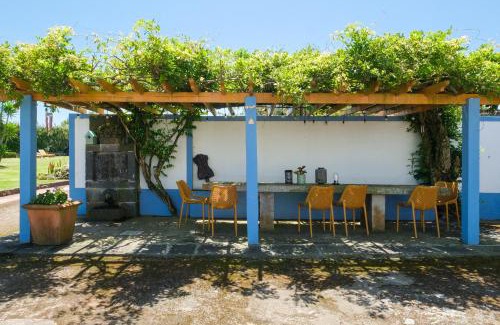 Rabo de Peixe Apartment | Quinta Morazes Casas de Campo