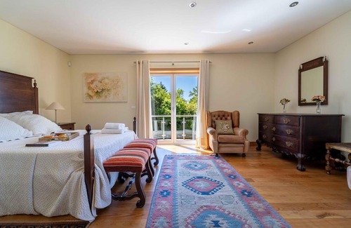 Tenoes Villa | Quinta Sabugosa - Quinta V4 localizada na encosta do Bom Jesus - Braga