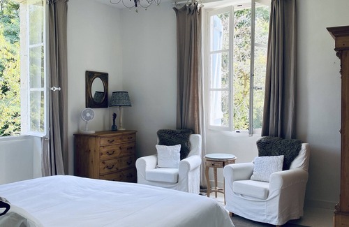 Saint-Jean-de-Marsacq House | Quintessential country living in a French manor house. Private pool, wi-fi.