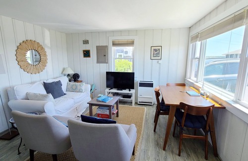 Wellfleet Cottage | Quintessential 2BD Cape Cod Cottage-Steps from the Beach, Harbor Views!