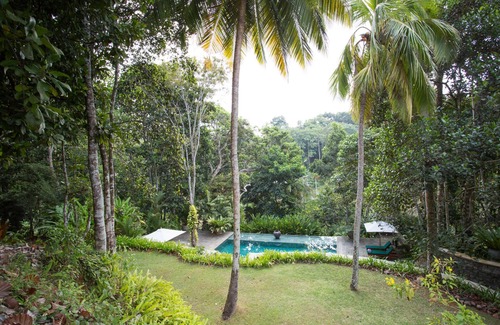 Unawatuna Villa | Quintessential colonial villa with pool and full staff