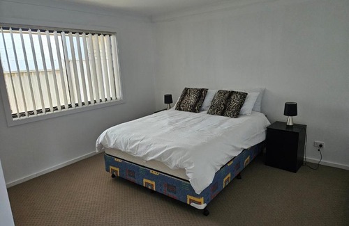 North Tamworth House | Quintet 1 155