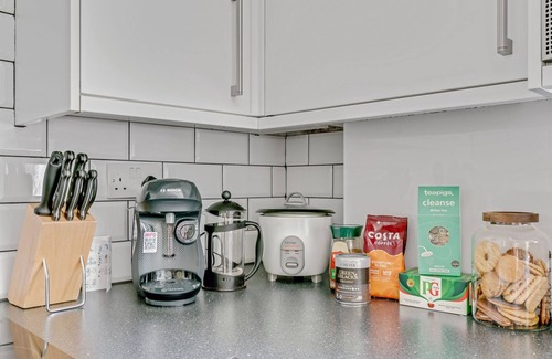 Turnham Green Apartment | Quirky 1bd flat,sleeps2,Chiswick underground station