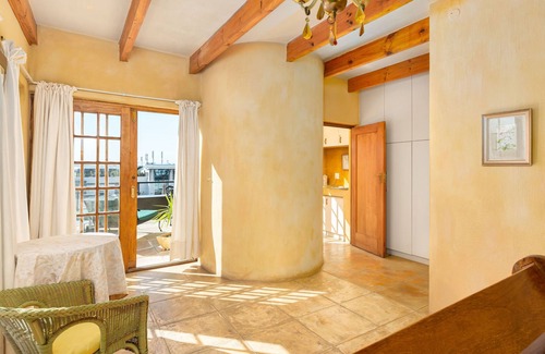 Cape Town City Centre Apartment | Quirky De Waterkant Villa | Rooftop Deck | Wifi