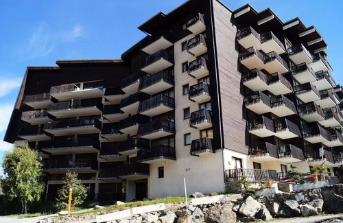 Les Deux Alpes Apartment | Quirlies Residence - Apartment for 6 people at the foot of the slopes