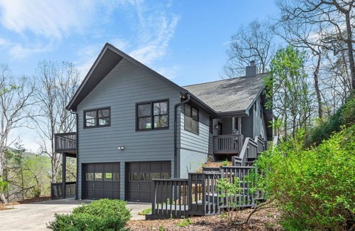 Lake Lure Condo | Quite 55 community. Close to shopping, farmers market, and especially beaches.