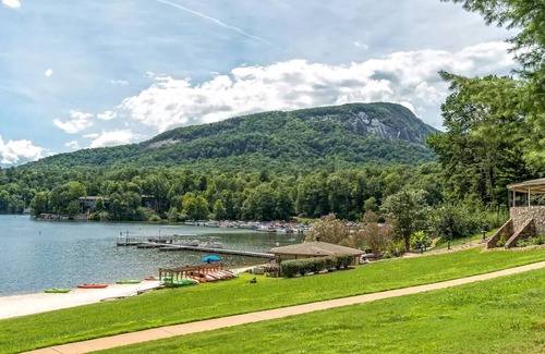 Lake Lure Condo | Quite 55 community. Close to shopping, farmers market, and especially beaches.