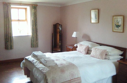 Llanfairfechan Cottage | Quite country cottage. In easy reach of Town and beach.
