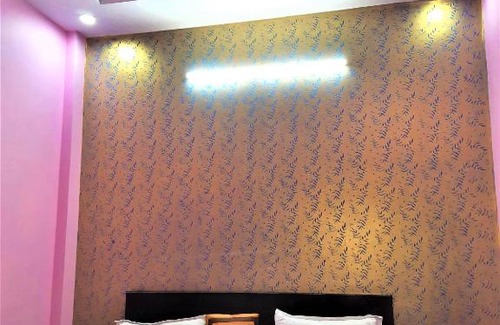 Ghaziabad Hotel | Quizz Hotel @ 01 Min Walk in from Ghaziabad Railway Station