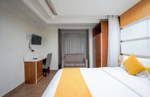 Nairobi West Hotel | Qusini Double Room - Boutique Comfort Near Nairobi CBD & Airports
