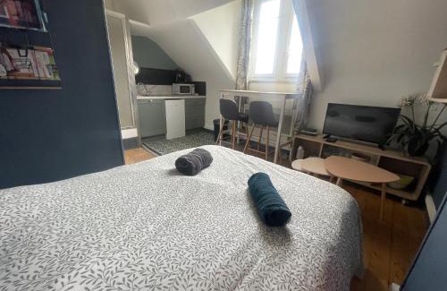 Veulettes-sur-Mer Apartment | réaménagé fin Juillet 2025, Albatros Studio a moins de 50 mètres de la plage, vue dégagée sur la vallée